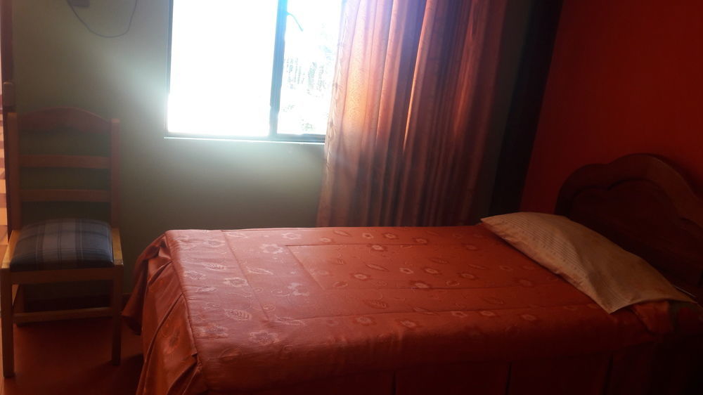 Olas Del Titicaca Backpackers Hostel Копакабана Экстерьер фото